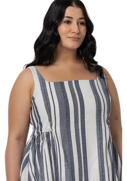 Büyük Yanlarda Büzgü ve Arkada Bağlama Detaylı Keten Mini Lacivert Elbise fırsatları