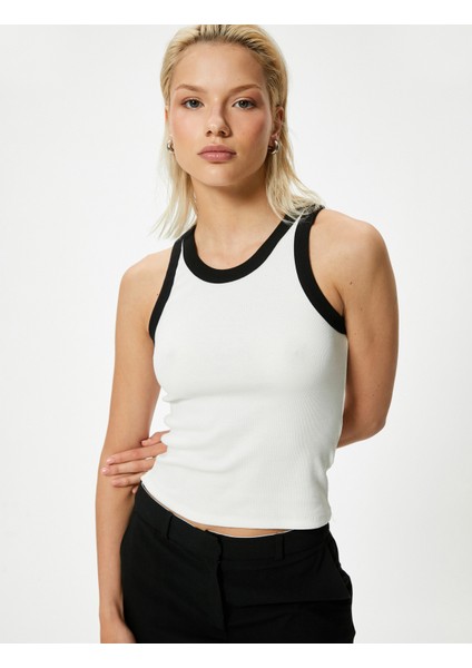 Halter Yaka Atlet Renk Kontrastlı Fitilli Pamuklu Slim Fit fiyatları