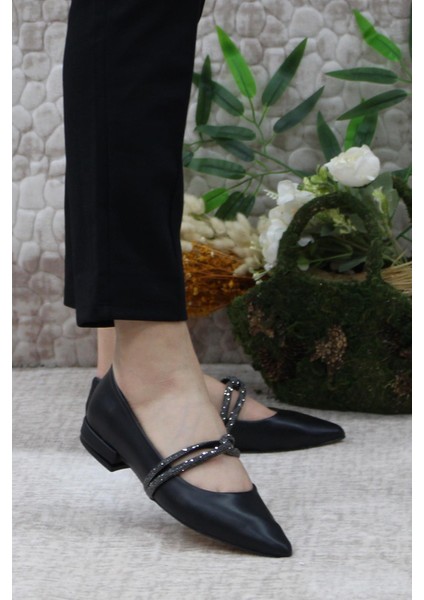 61-02 Fashion Taşlı Kadın Babet fiyatları