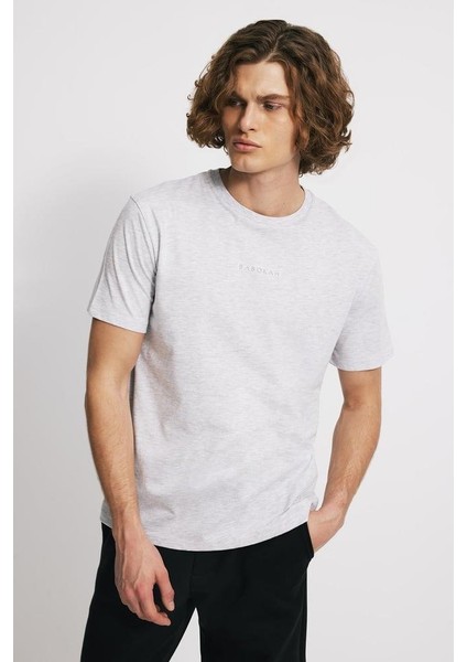Comfort Fit Kısa Kol Unisex T-Shirt modelleri