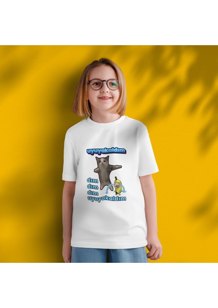 Uyuyakaldım Çocuk Tshirt