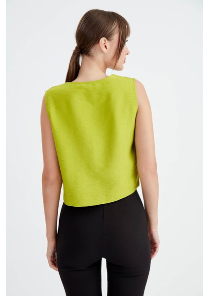 Düğmeli Crop Yelek indirimleri