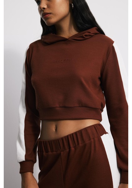 Kapüşonlu Dökümlü Crop Sweatshirt