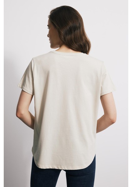 Kısa Kollu Asimetrik Kadın Tshirt fırsatları