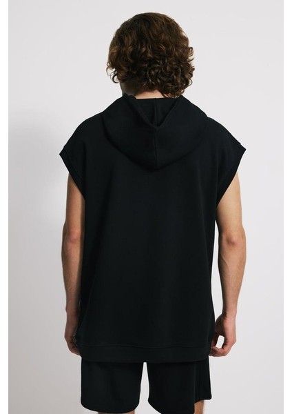 Kapüşonlu Kolsuz Sweatshirt