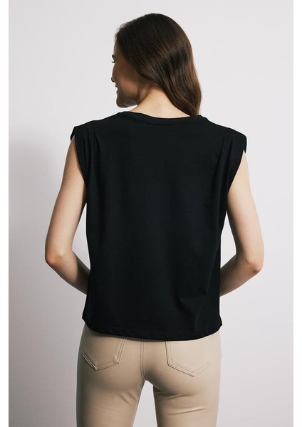 Omuz Pileli Kadın Tshirt