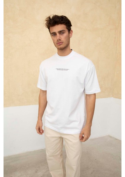 Erkek Ön Yazılı Arka Baskılı Regular Bisiklet Yaka T-Shirt fiyatları