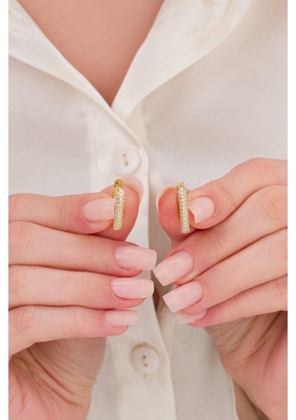 Gümüş Altın Kaplama Beyaz Zirkon Taşlı Dikdörtgen Küpe modelleri