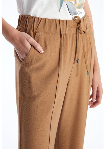 Lcwaıkıkı Classic Beli Lastikli Düz Geniş Paça Kadın Pantolon fiyatları