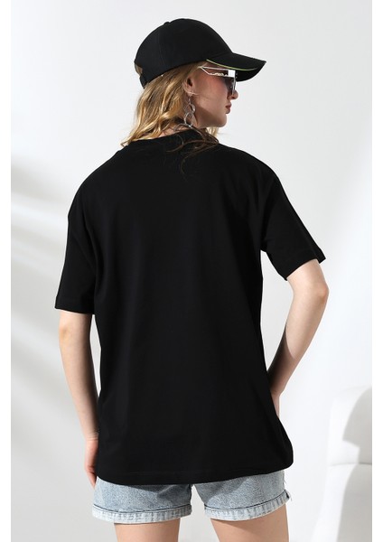 Oversize Bisiklet Yaka Pamuk Penye Kompakt Basic T-Shirt 21752 Siyah