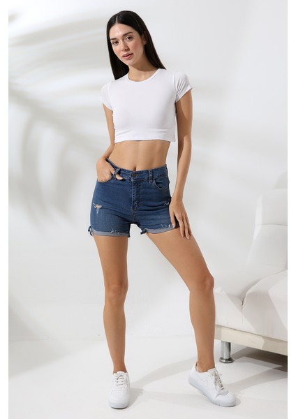 Bisiklet Yaka Kompakt Penye Esnek Kumaş Crop T-Shirt 21750 Beyaz