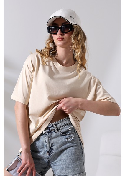 Oversize Bisiklet Yaka Pamuk Penye Kompakt Basic T-Shirt 21752 Taş fiyatları