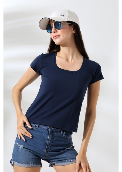 Kare Yaka Kısa Kol Penye Kompakt Likralı Esnek Basic T-Shirt 21069 Lacivert