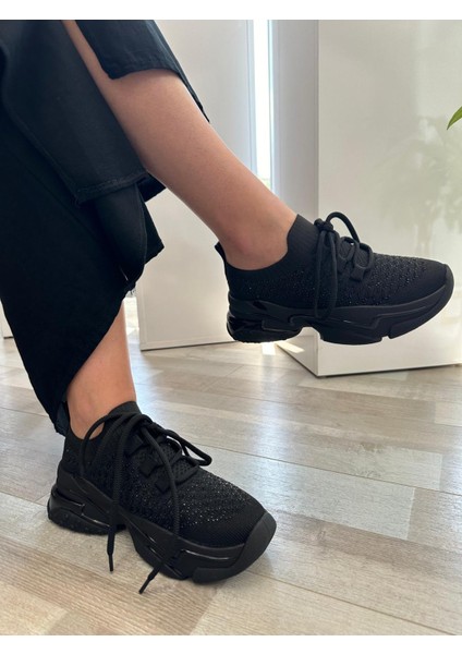 Nomi Yüksek Taban Kadın Sneaker