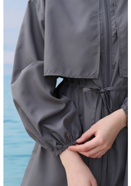 Rüzgarlıklı Yüzme Takımı Gri