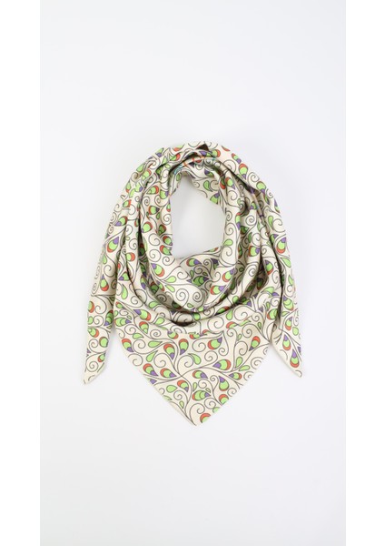 Çift Desenli Krem Üçgen Bandana fırsatları