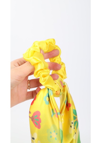 Çiçek Desenli Sarı Saç Tokası fiyatları