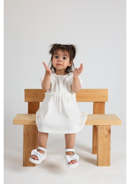 Katty Çift Cırtlı Fiyonk Detaylı Hakiki Deri Kız Bebek Sandalet Beyaz modelleri