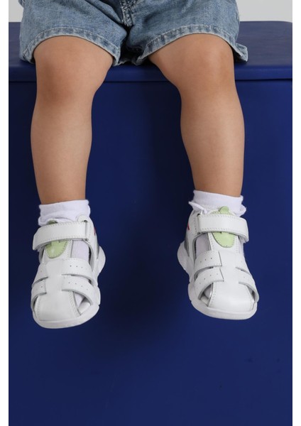 Cloe Tek Cırtlı Arkası Kapalı Hakiki Deri Kız Bebek Sandalet Beyaz fiyatları