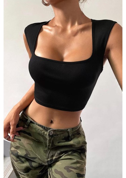 Kadın Siyah Kare Yaka Kalın Omuz Detaylı Fitted Slim Crop