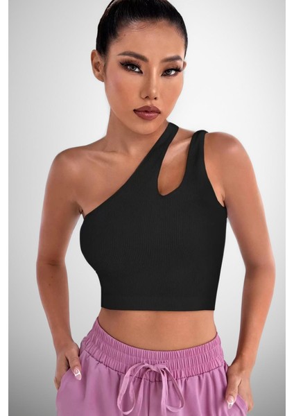 Kadın Siyah Fitted Slim Tek Omuz Cut Out Detaylı Crop