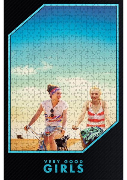 Very Good Girls (2013) Film Posterinin 500 Parça Puzzle Yapbozu