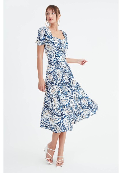 Önü Büzgülü Desenli Elbise modelleri