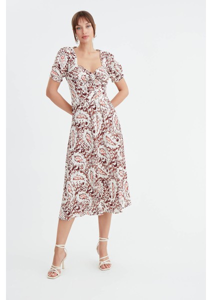 Önü Büzgülü Desenli Elbise fırsatları