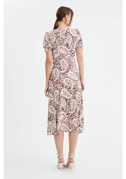 Önü Büzgülü Desenli Elbise indirimleri