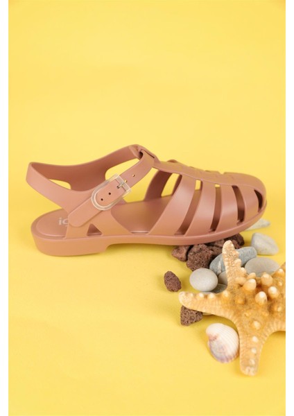 36-40 Numara Igor Biarritz Rose Sandalet fiyatları