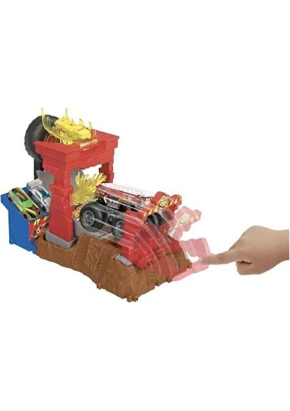 Monster Trucks Arenada Mücadeleye Başlangıç Setleri̇ HNB90