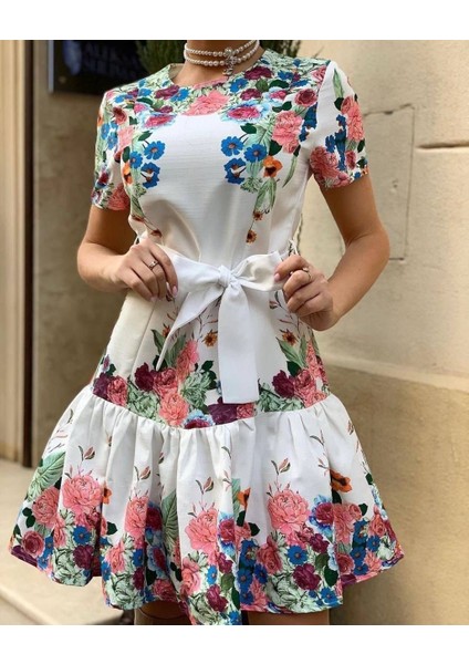 Kadın Atlas Kumaş Dijital Baskılı Kuşak Detaylı Eteği Fırfırlı Elbise fiyatları