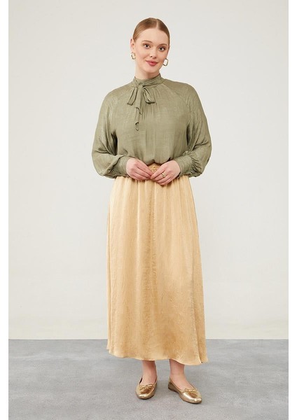 A.Bej Beli Lastikli Saten Etek