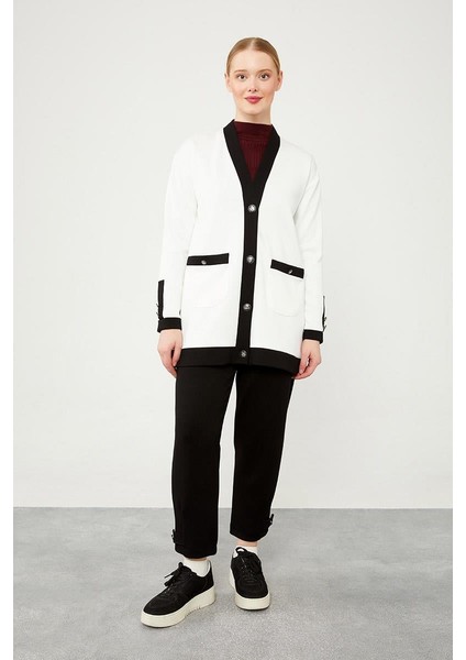 Ekru-Siyah Düğme Kapamalı Hırkalı İkili Takım