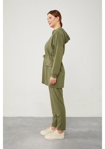 Haki Kapüşonlu Belden Büzülebilir İpli Spor Takım fırsatları