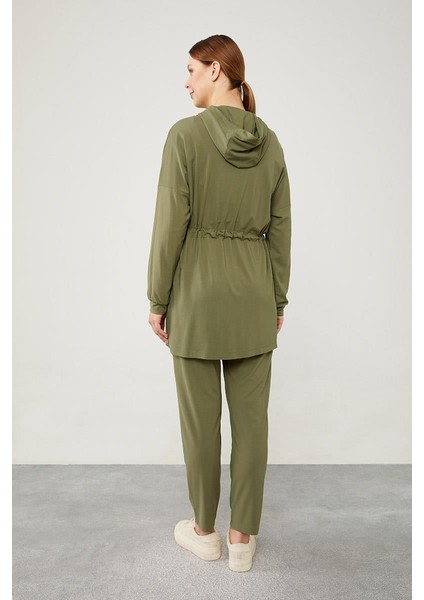 Haki Kapüşonlu Belden Büzülebilir İpli Spor Takım indirimleri