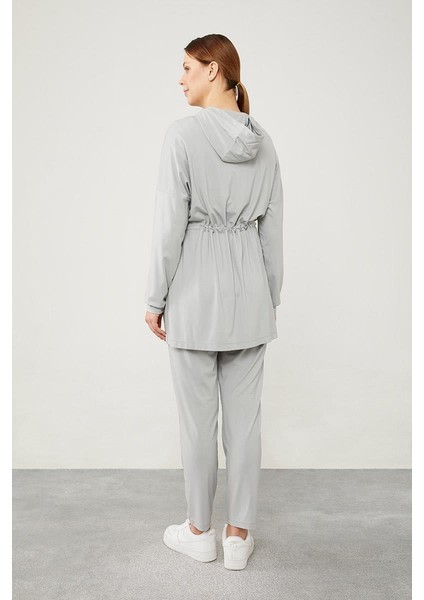 Gri Kapüşonlu Belden Büzülebilir İpli Spor Takım indirimleri