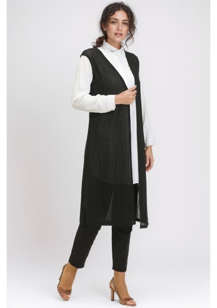 Sade Dökümlü Uzun Yelek