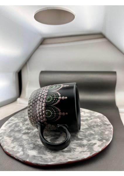El Yapımı Kişiye Özel Hediyelik Dot Mandala Kupa Bardak