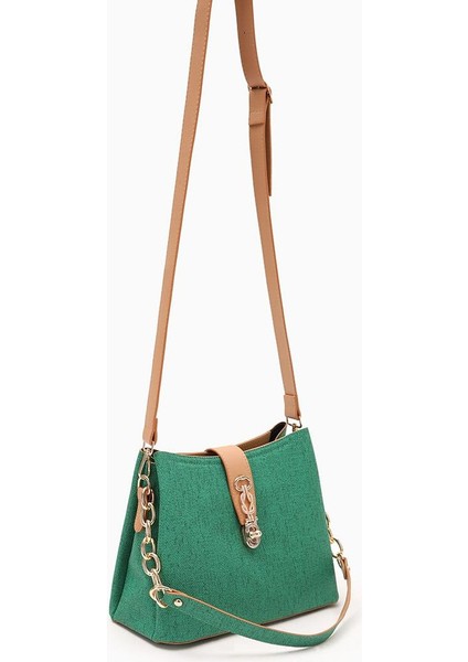 Çimen Yeşili Kumaş Dokulu Zincir Detay El Çantası modelleri