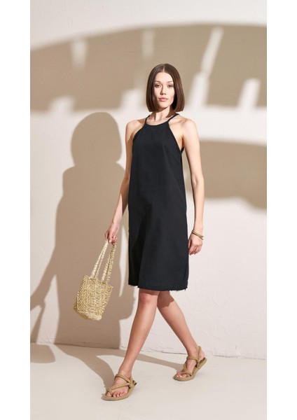 Kadın Siyah Ip Askılı Etek Ucu Püsküllü Kısa Elbise fiyatları