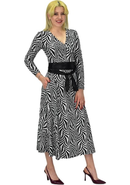Kadın Viskon Zebra Desenli V Yaka Elbise BGL-ST03535 fırsatları