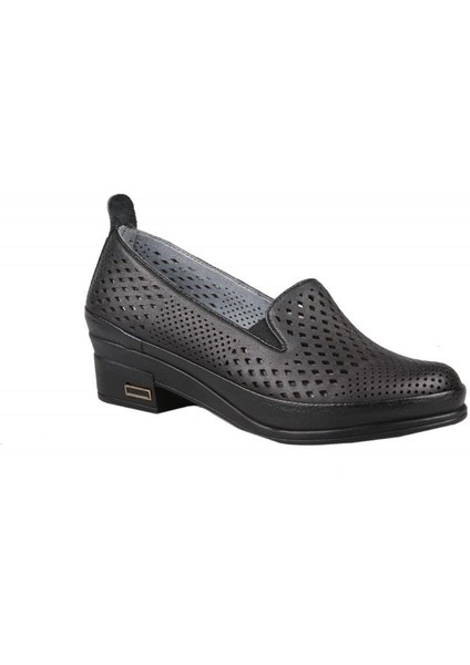 24554 Deri Ortopedik Siyah Kadın Günlük Anne Ayakkabısı