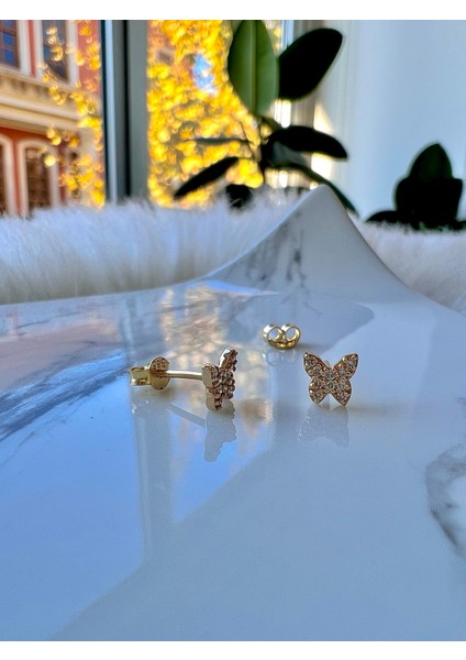 14 Ayar Altın Taşlı Mini Kelebek Çivi Küpe KRS-K26-14GEZ modelleri