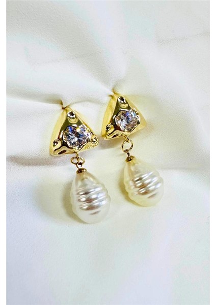 Barok Incili Üçgen Taşlı Küpe