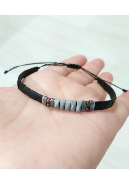 Mat Gri Piramit Kesim Hematit Doğaltaşlı Siyah Tila Unisex Bileklik modelleri