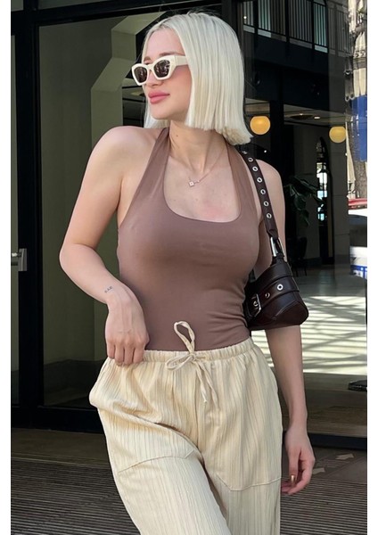 Kahverengi Halter Yaka Boyun Askılı Crop Body MG2146