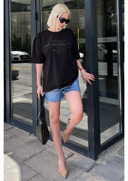 Siyah Oversize Kalp Baskılı Bisiklet Yaka Kısa Kollu Tişört MG2129