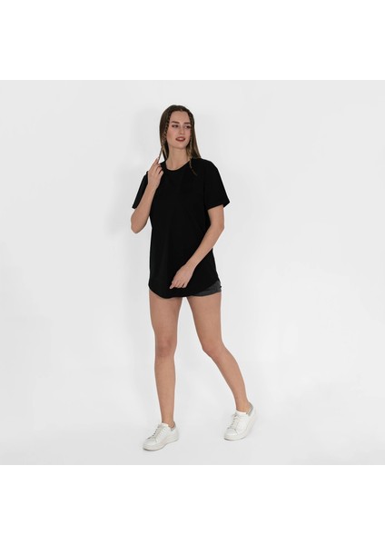 Oval Etek Nakışlı Unisex Siyah T-Shirt