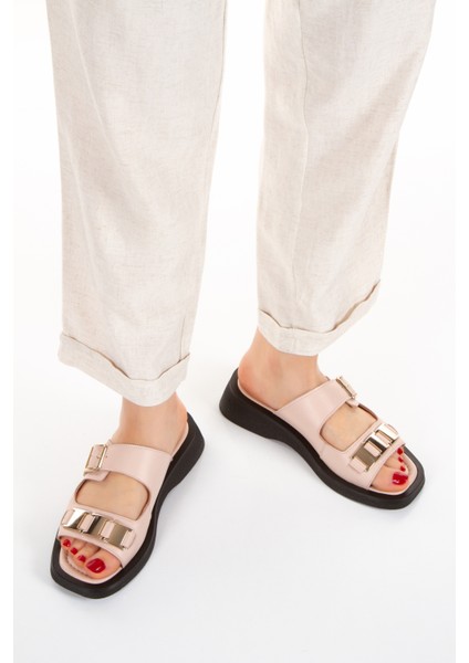 Iç Dış Metal Tokalı Kadın Terlik fiyatları